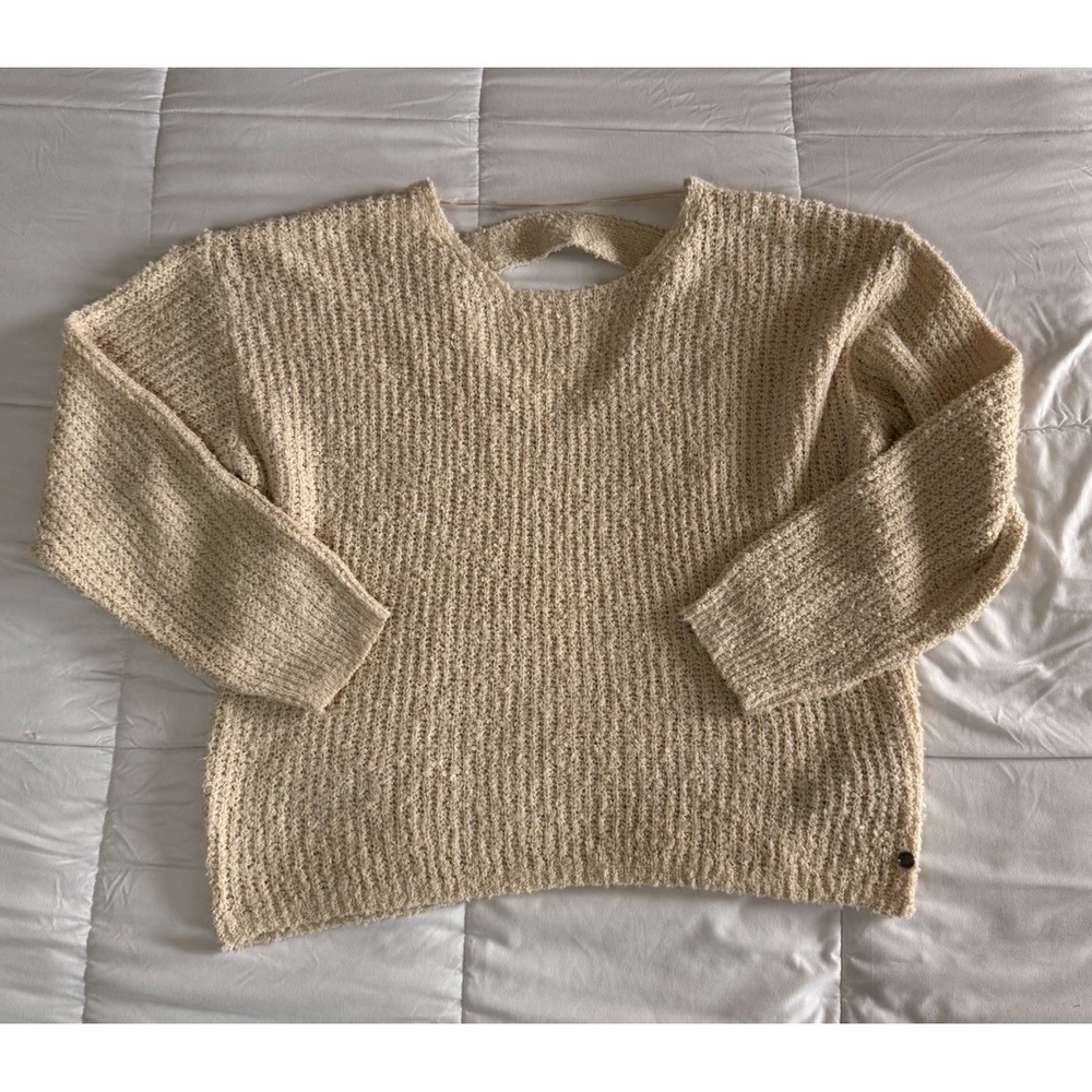 Roxy Cream Textured Knit Cutout Back Sweater Size Medium Cream Ivory Soft